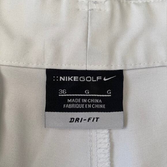 Nike Golf Off White Flat Front Dri-Fit Shorts - Size 36 - Picture 4 of 6